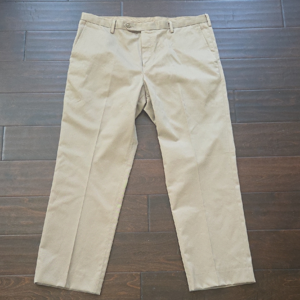 🔥Jos A. Banks Classic Traveler Khaki Chino Pants